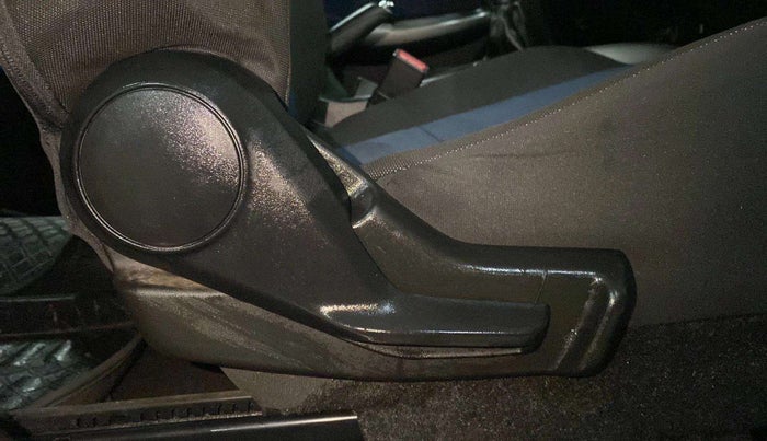 2019 Maruti Baleno DELTA PETROL 1.2, Petrol, Manual, 41,520 km, Driver Side Adjustment Panel