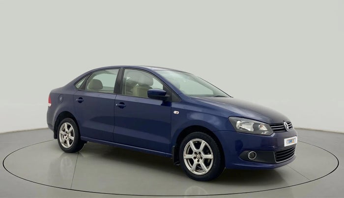 2013 Volkswagen Vento HIGHLINE 1.6 MPI, Petrol, Manual, 51,927 km, Right Front Diagonal