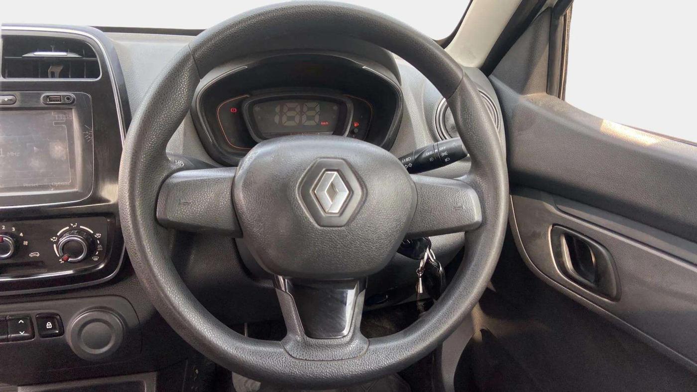 2016 Renault Kwid RXT 0.8, Petrol, Manual, 95,205 km, Steering Wheel Close Up