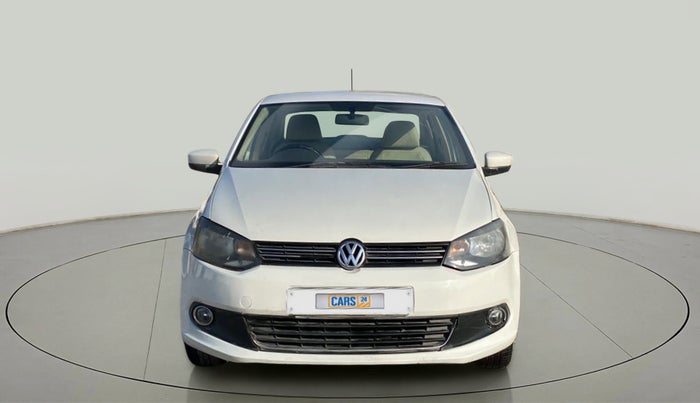 2013 Volkswagen Vento HIGHLINE 1.6 MPI, Petrol, Manual, 82,461 km, Front