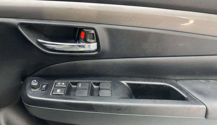 2015 Maruti Ciaz ZXI+ RS, Petrol, Manual, 70,061 km, Driver Side Door Panels Control