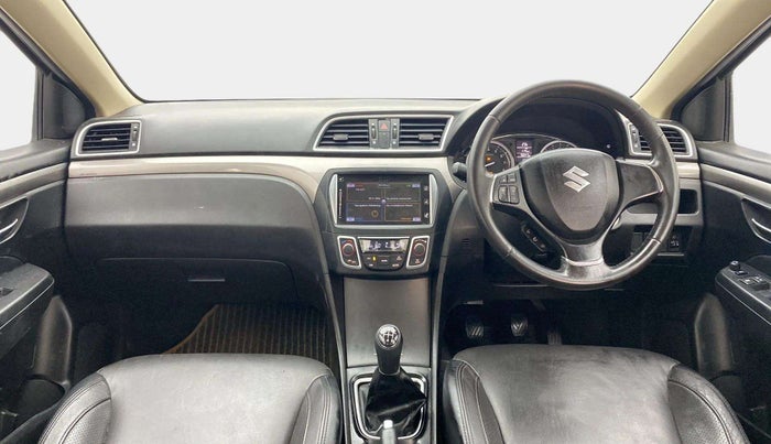 2015 Maruti Ciaz ZXI+ RS, Petrol, Manual, 70,061 km, Dashboard