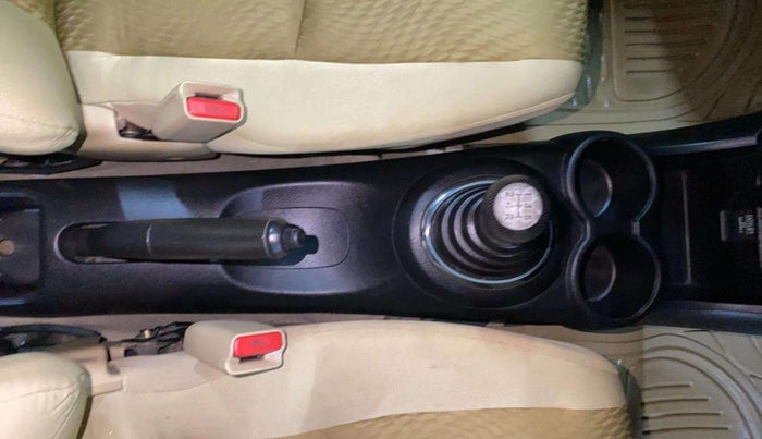 2015 Honda Amaze 1.2L I-VTEC VX, Petrol, Manual, 47,407 km, Gear Lever