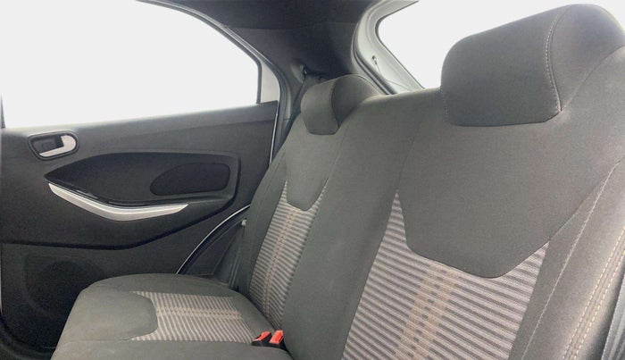 2018 Ford FREESTYLE TREND 1.2 PETROL, Petrol, Manual, 13,758 km, Right Side Rear Door Cabin