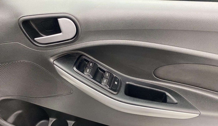 2018 Ford FREESTYLE TREND 1.2 PETROL, Petrol, Manual, 13,758 km, Driver Side Door Panels Control