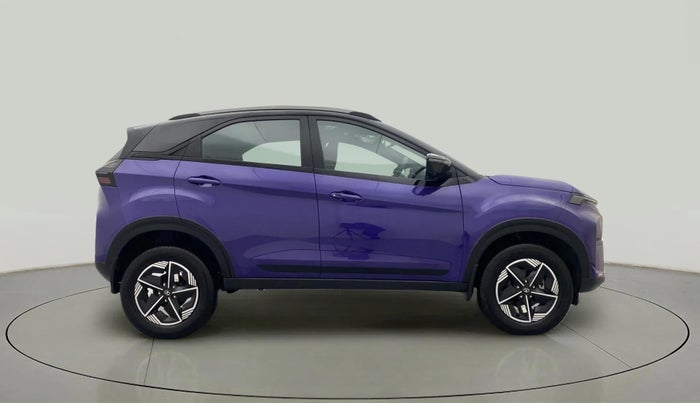 2023 Tata NEXON FEARLESS PURPLE + SUNROOF DUAL TONE 1.5 DIESEL, Diesel, Manual, 1,266 km, Right Side View