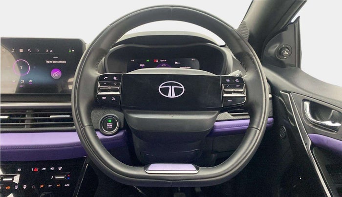 2023 Tata NEXON FEARLESS PURPLE + SUNROOF DUAL TONE 1.5 DIESEL, Diesel, Manual, 1,266 km, Steering Wheel Close Up