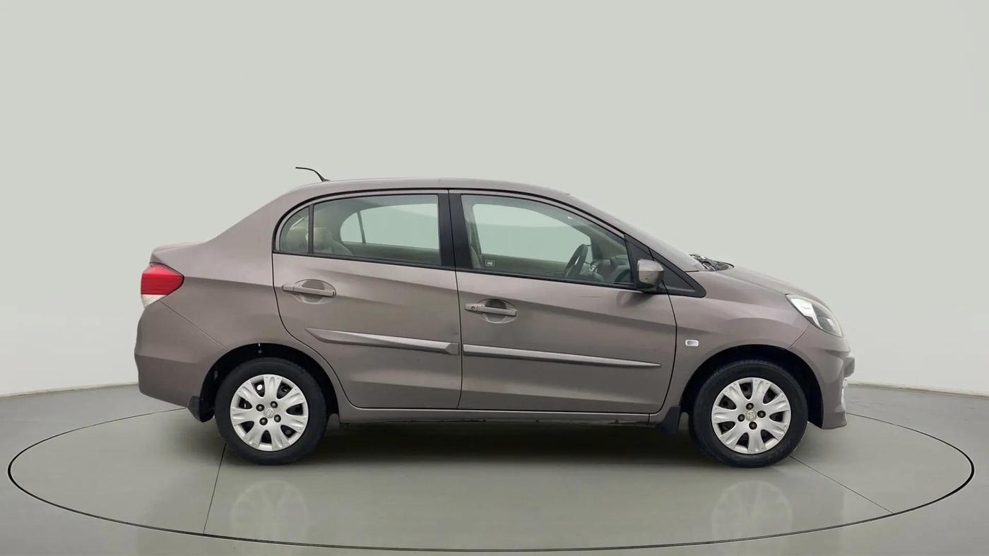 2013 Honda Amaze 1.2L I-VTEC S, Petrol, Manual, 82,305 km, Right Side View