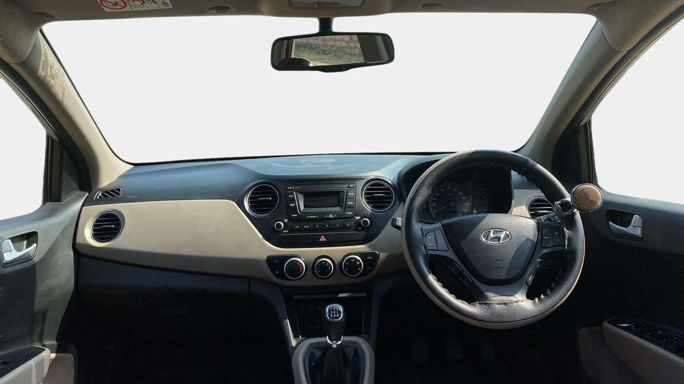 2016 Hyundai Xcent SX 1.2, Petrol, Manual, 86,596 km, Dashboard