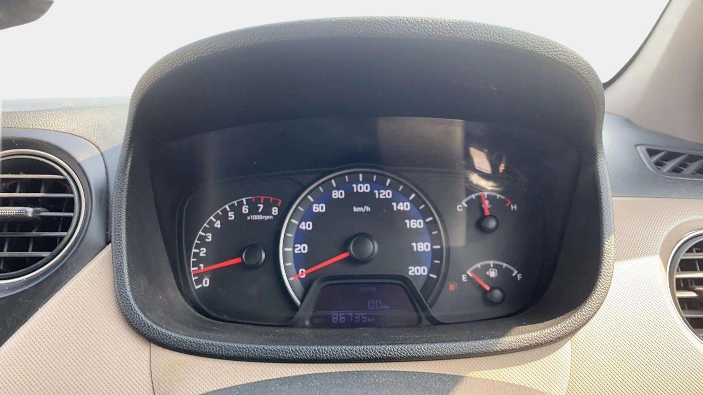 2016 Hyundai Xcent SX 1.2, Petrol, Manual, 86,596 km, Odometer Image