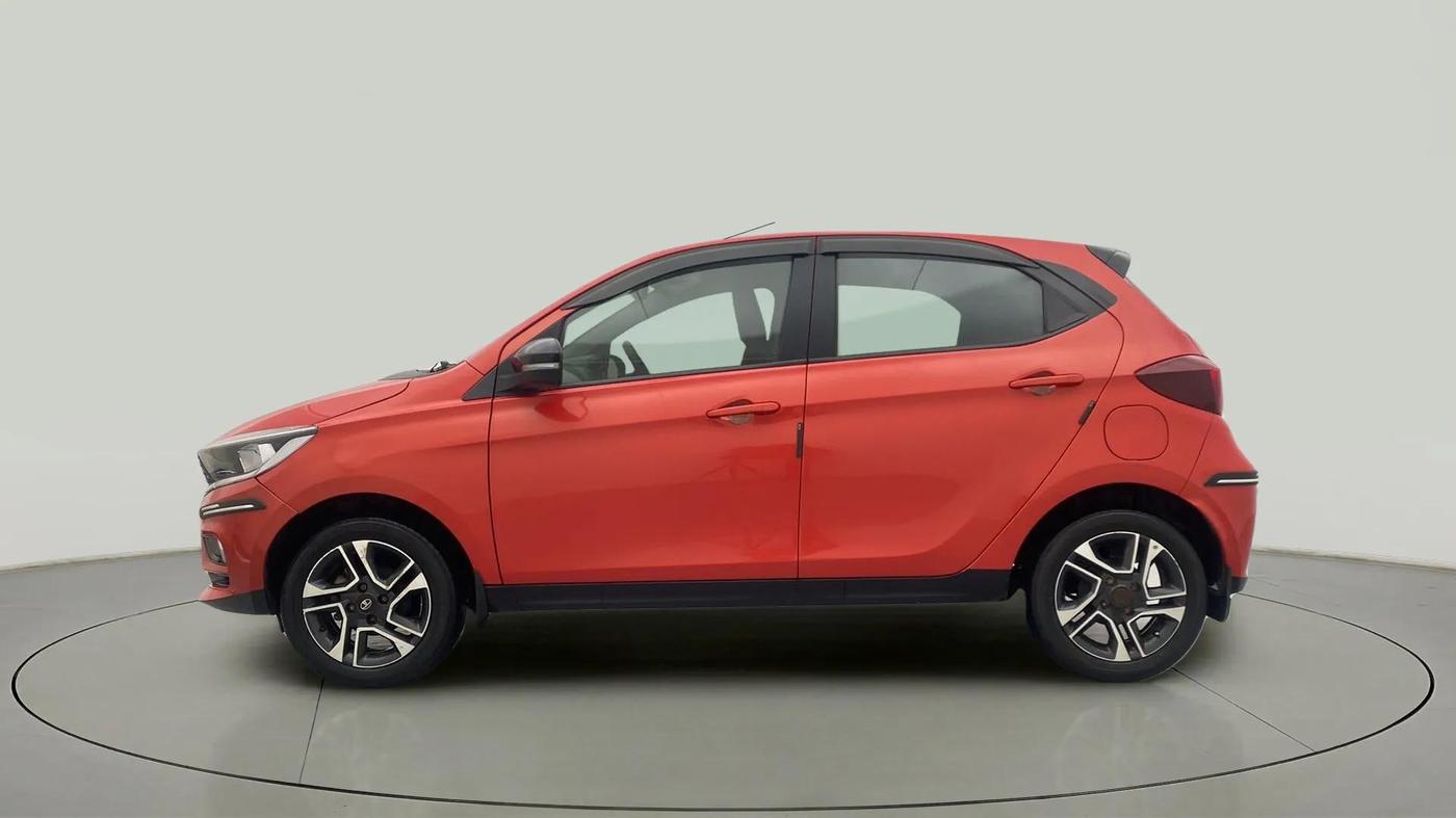 2021 Tata Tiago XZ PLUS DUAL TONE PETROL, Petrol, Manual, 35,826 km, Left Side