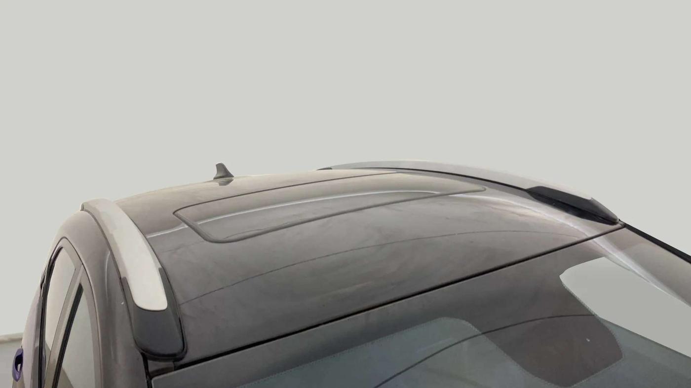 2024 Tata NEXON FEARLESS PURPLE + SUNROOF DUAL TONE 1.2 PETROL, Petrol, Manual, 9,643 km, Roof