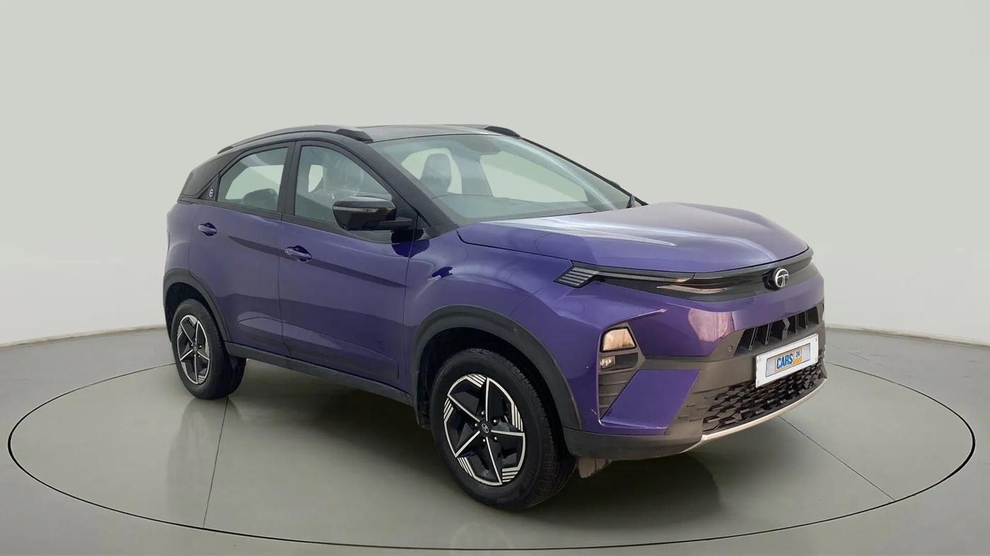 2024 Tata NEXON FEARLESS PURPLE + SUNROOF DUAL TONE 1.2 PETROL, Petrol, Manual, 9,643 km, SRP