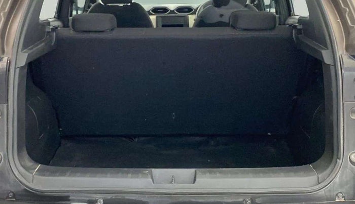 2021 Nissan MAGNITE XE, Petrol, Manual, 23,110 km, Dicky (Boot door) - Parcel tray missing