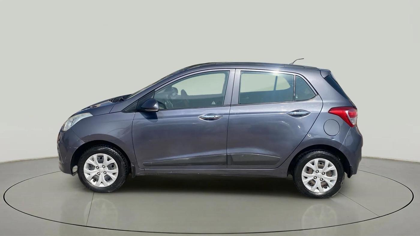 2014 Hyundai Grand i10 SPORTZ 1.2 KAPPA VTVT, Petrol, Manual, 60,900 km, Left Side
