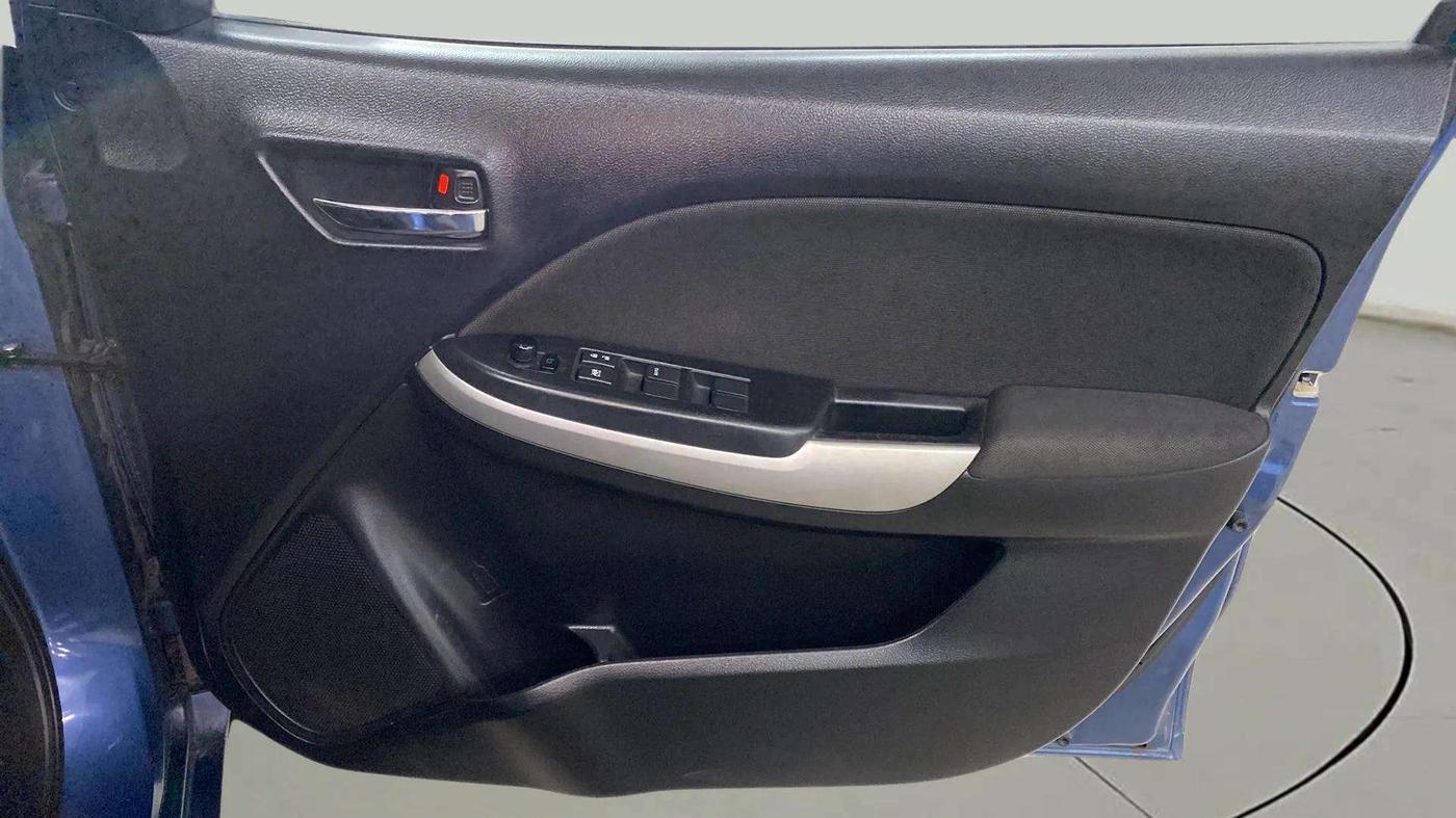 2018 Maruti Baleno DELTA CVT PETROL 1.2, Petrol, Automatic, 55,339 km, Driver Side Door Panels Control