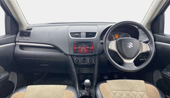 2014 Maruti Swift VXI, Petrol, Manual, 1,00,247 km, Dashboard