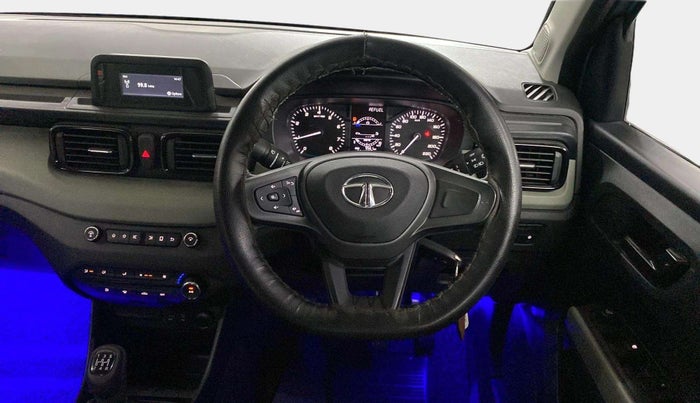 2022 Tata PUNCH ADVENTURE MT, Petrol, Manual, 9,563 km, Steering Wheel Close Up