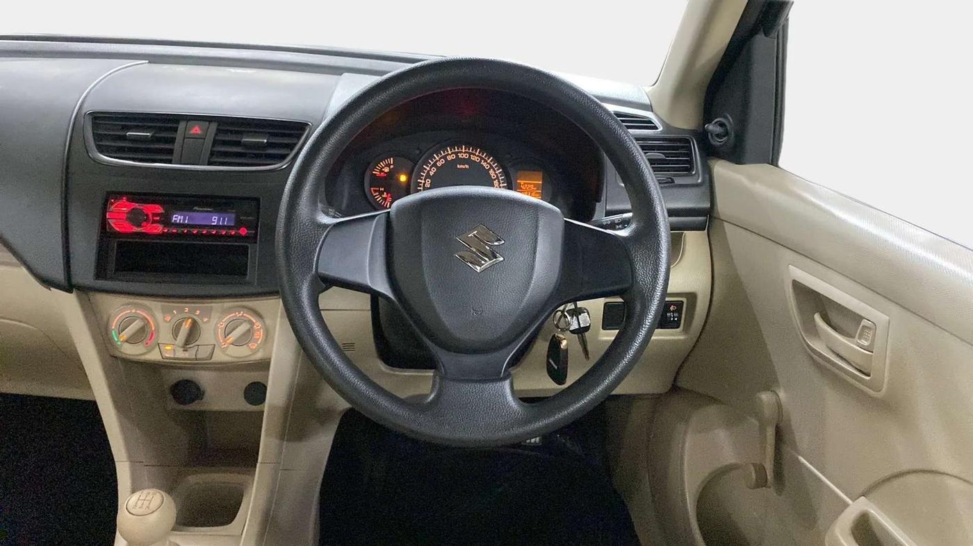2013 Maruti Swift Dzire LXI, Petrol, Manual, 48,367 km, Steering Wheel Close Up