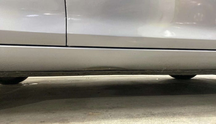 2013 Maruti Swift Dzire LXI, Petrol, Manual, 48,367 km, Right running board - Slightly dented