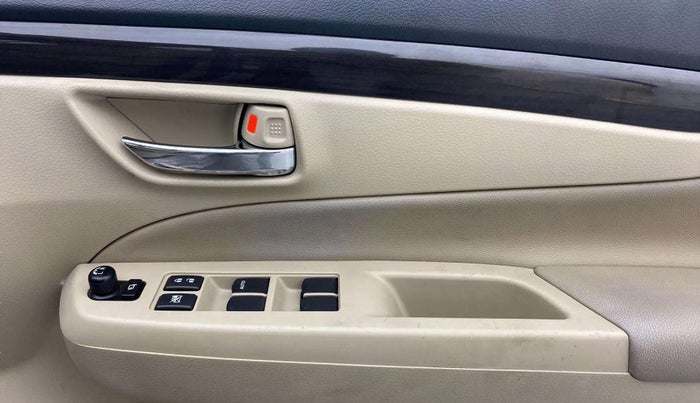 2017 Maruti Ciaz ALPHA 1.4 PETROL, Petrol, Manual, 22,858 km, Driver Side Door Panels Control