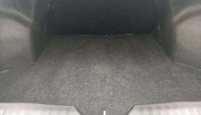 2017 Maruti Ciaz ALPHA 1.4 PETROL, Petrol, Manual, 22,858 km, Boot Inside