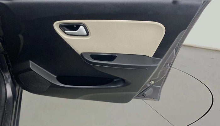 2022 Maruti Alto VXI, Petrol, Manual, 23,321 km, Driver Side Door Panels Control