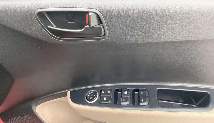 2017 Hyundai Grand i10 MAGNA 1.2 KAPPA VTVT, Petrol, Manual, 62,268 km, Driver Side Door Panels Control