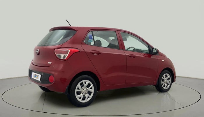 2017 Hyundai Grand i10 MAGNA 1.2 KAPPA VTVT, Petrol, Manual, 62,268 km, Right Back Diagonal