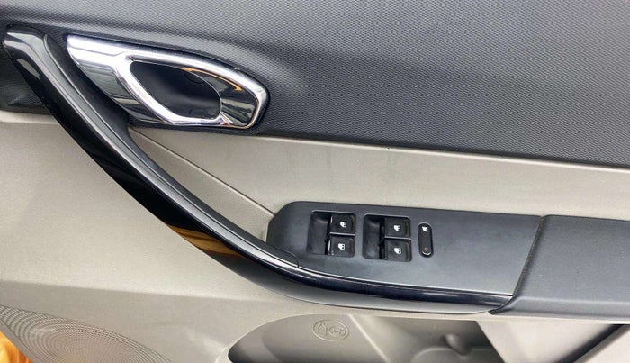 2016 Tata Tiago XZ PETROL, Petrol, Manual, 56,751 km, Driver Side Door Panels Control