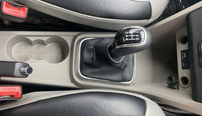 2016 Tata Tiago XZ PETROL, Petrol, Manual, 56,751 km, Gear Lever