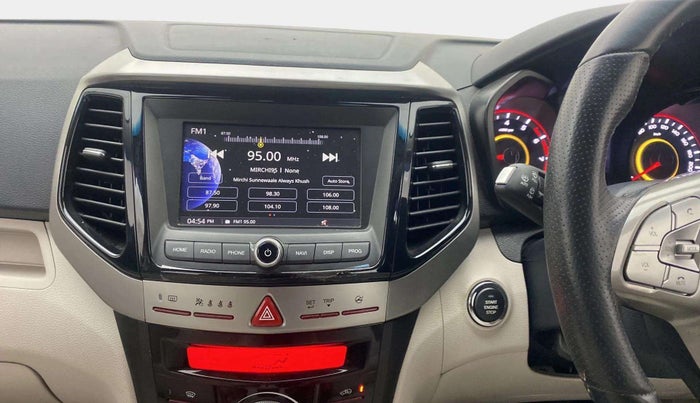 2021 Mahindra XUV300 W8 (O) 1.2 PETROL, Petrol, Manual, 18,573 km, Air Conditioner