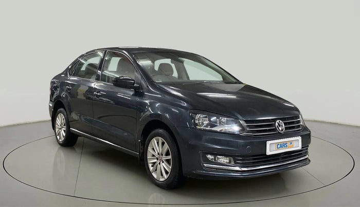 2017 Volkswagen Vento HIGHLINE 1.6 MPI, Petrol, Manual, 28,812 km, Right Front Diagonal