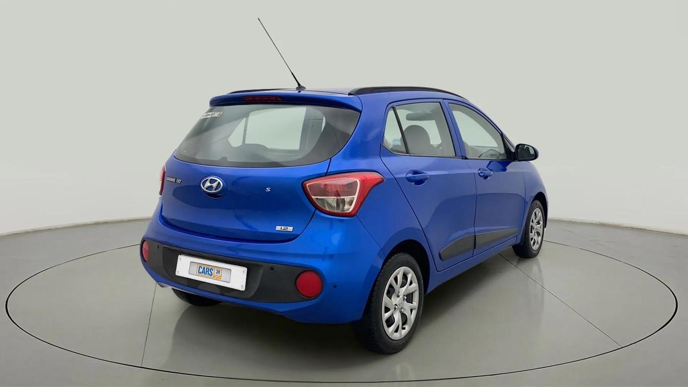 2017 Hyundai Grand i10 SPORTZ (O) 1.2 KAPPA VTVT, Petrol, Manual, 22,850 km, Right Back Diagonal
