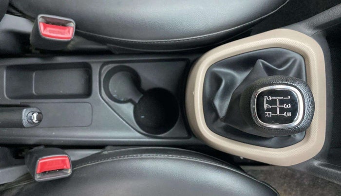 2017 Hyundai Grand i10 SPORTZ (O) 1.2 KAPPA VTVT, Petrol, Manual, 22,850 km, Gear Lever