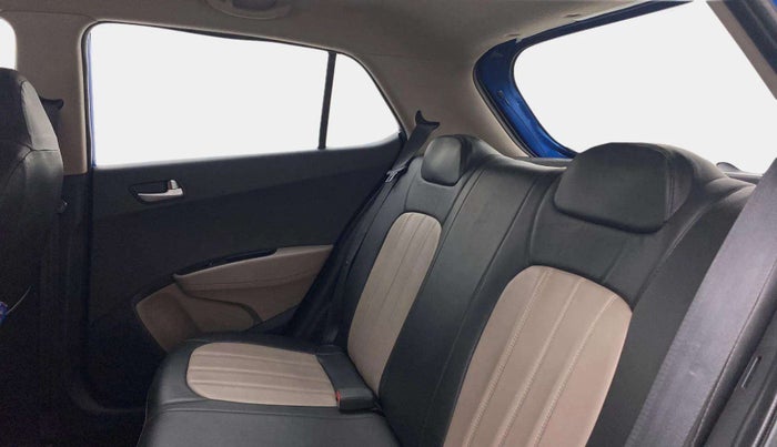 2017 Hyundai Grand i10 SPORTZ (O) 1.2 KAPPA VTVT, Petrol, Manual, 22,850 km, Right Side Rear Door Cabin