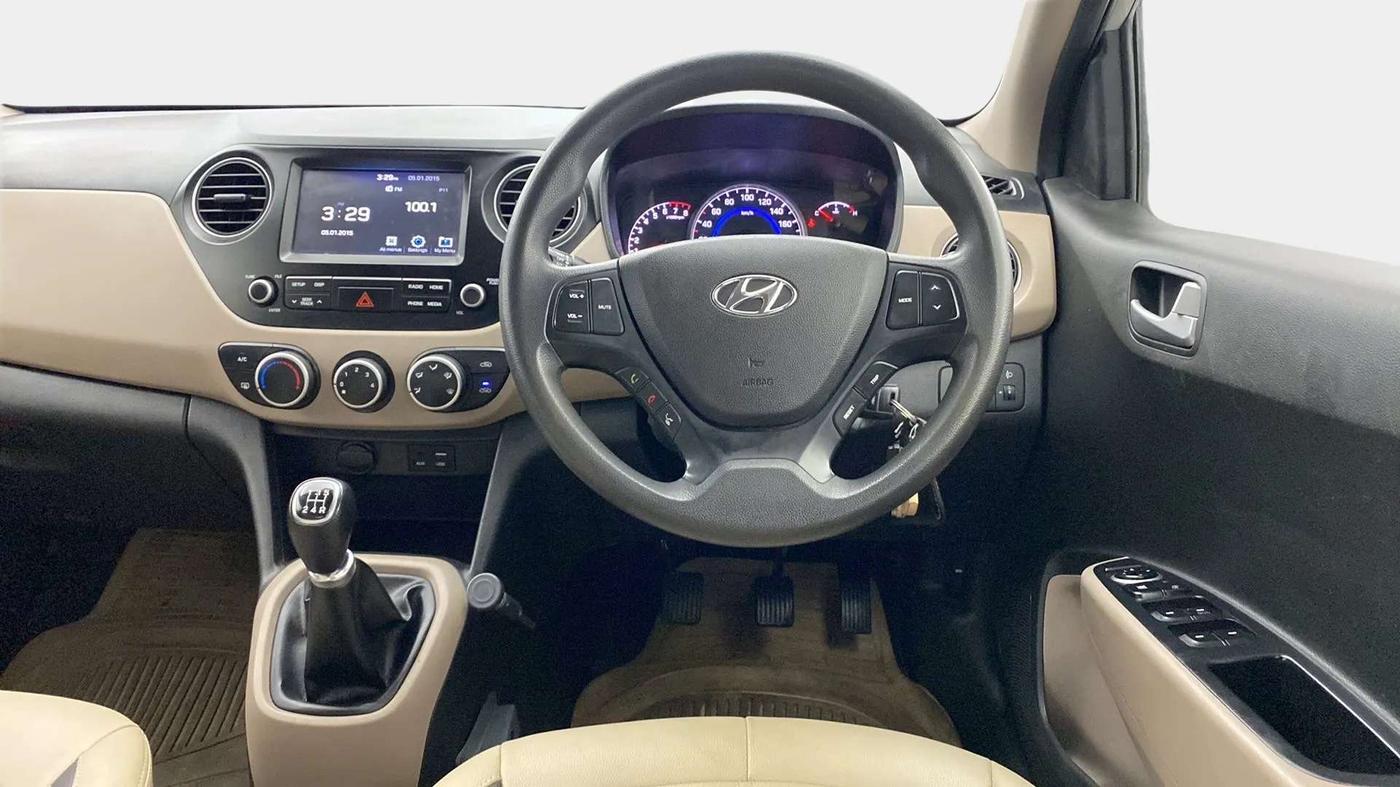 2018 Hyundai Grand i10 SPORTZ 1.2 KAPPA VTVT, Petrol, Manual, 40,498 km, Steering Wheel Close Up
