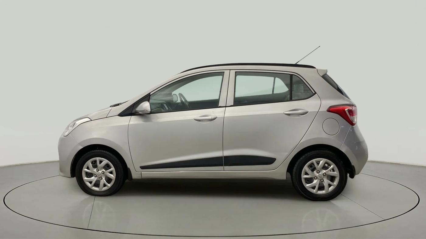 2018 Hyundai Grand i10 SPORTZ 1.2 KAPPA VTVT, Petrol, Manual, 40,498 km, Left Side