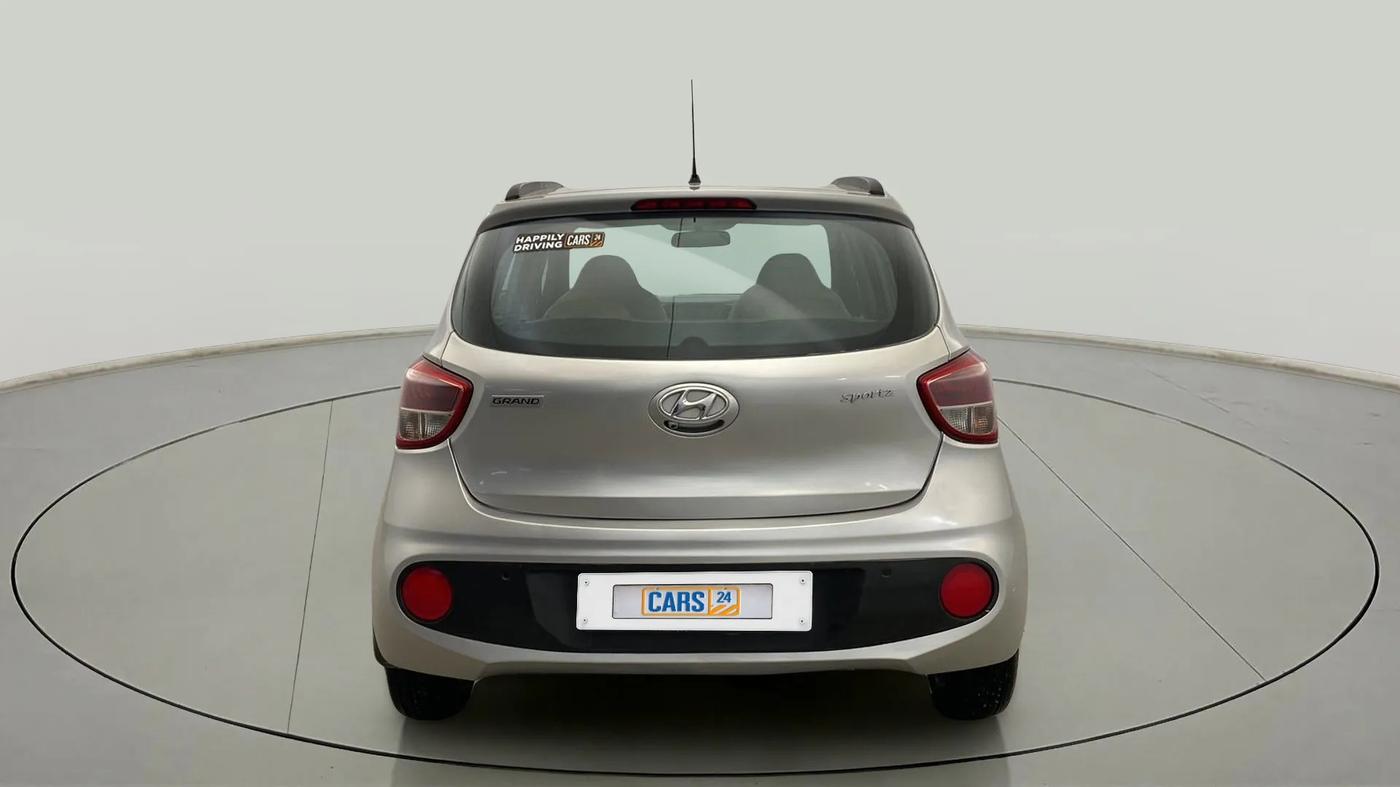 2018 Hyundai Grand i10 SPORTZ 1.2 KAPPA VTVT, Petrol, Manual, 40,498 km, Back/Rear