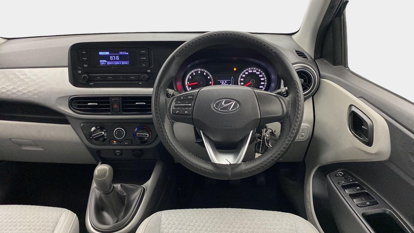 2022 Hyundai GRAND I10 NIOS MAGNA 1.2 KAPPA VTVT, Petrol, Manual, 27,928 km, Steering Wheel Close Up