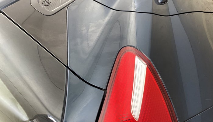 2022 Hyundai GRAND I10 NIOS MAGNA 1.2 KAPPA VTVT, Petrol, Manual, 27,928 km, Right quarter panel - Minor scratches