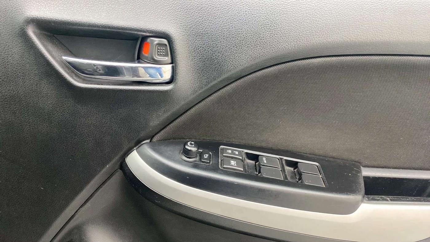 2018 Maruti Baleno ALPHA CVT PETROL 1.2, Petrol, Automatic, 53,385 km, Driver Side Door Panels Control
