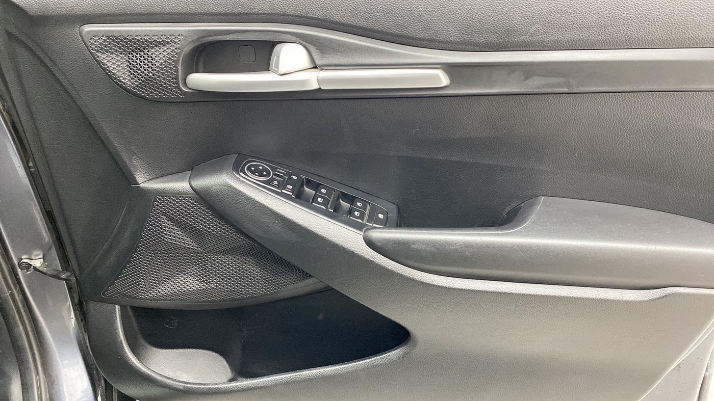 2021 KIA SELTOS HTK PLUS 1.5 DIESEL, Diesel, Manual, 47,618 km, Driver Side Door Panels Control