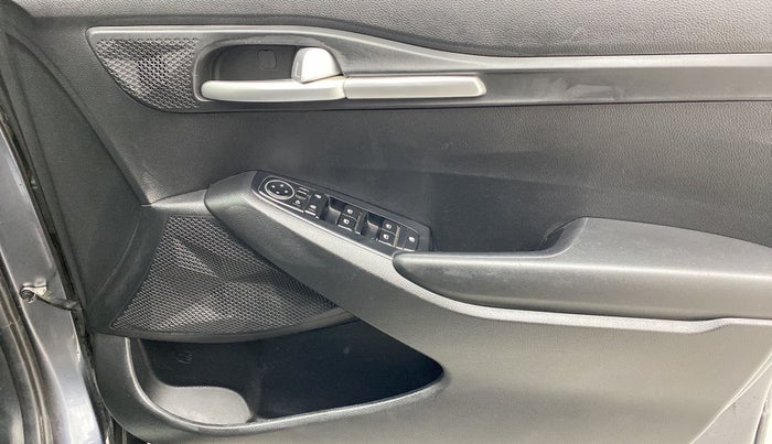 2021 KIA SELTOS HTK PLUS 1.5 DIESEL, Diesel, Manual, 47,618 km, Driver Side Door Panels Control