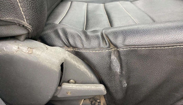 2016 Maruti Alto 800 LXI, Petrol, Manual, 66,411 km, Driver Side Adjustment Panel