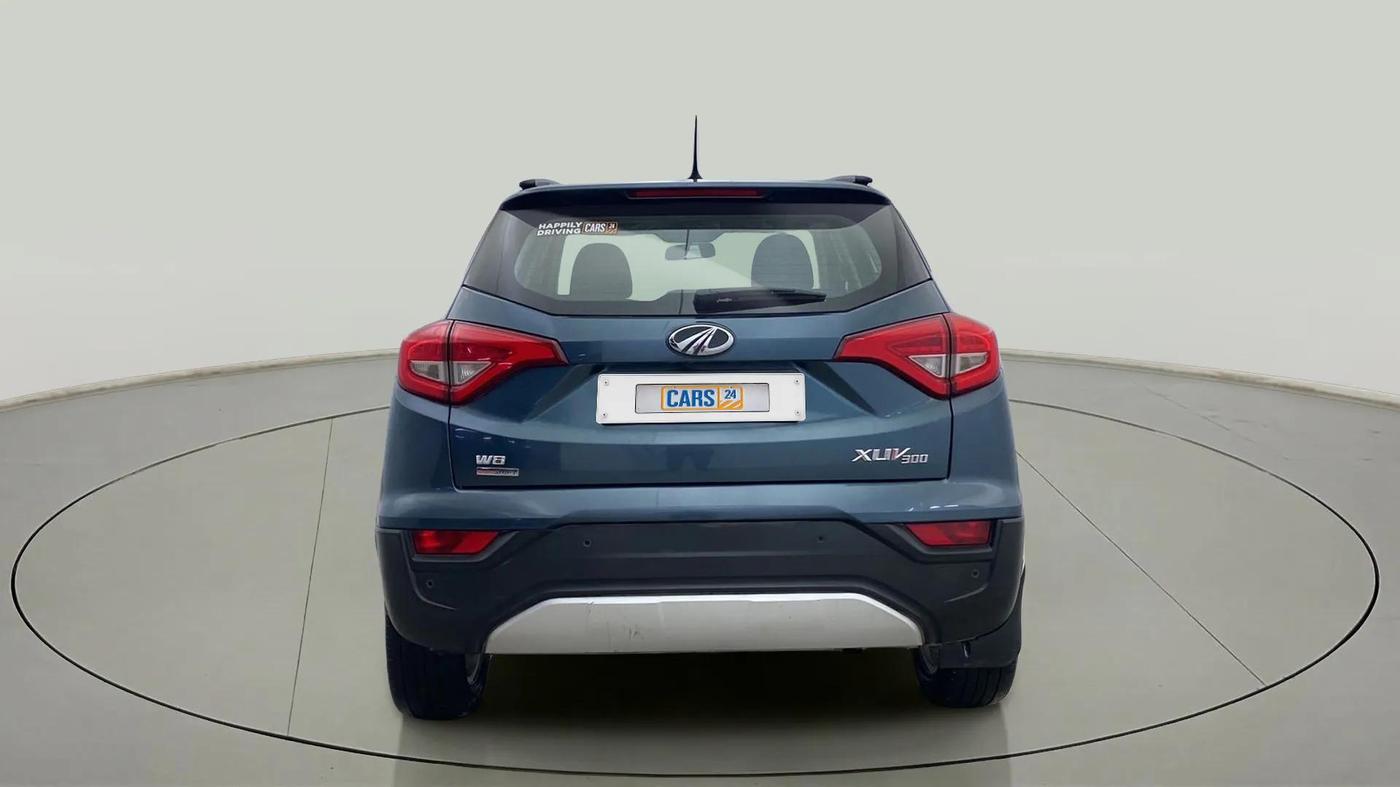 2020 Mahindra XUV300 W8 1.5 DIESEL AMT, Diesel, Automatic, 69,702 km, Back/Rear