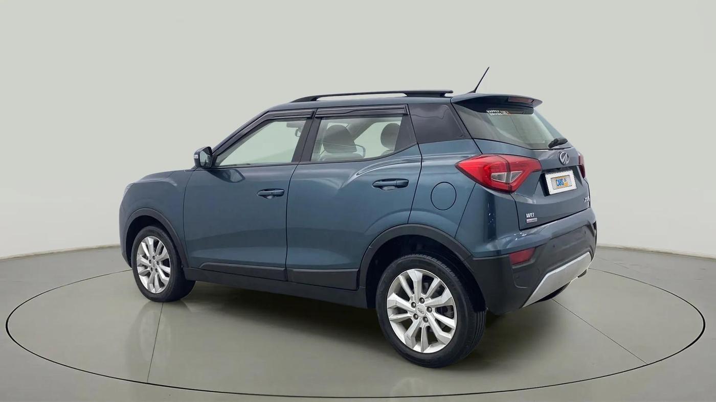 2020 Mahindra XUV300 W8 1.5 DIESEL AMT, Diesel, Automatic, 69,702 km, Left Back Diagonal