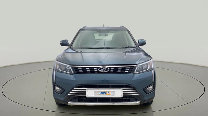 2020 Mahindra XUV300 W8 1.5 DIESEL AMT, Diesel, Automatic, 69,702 km, Front