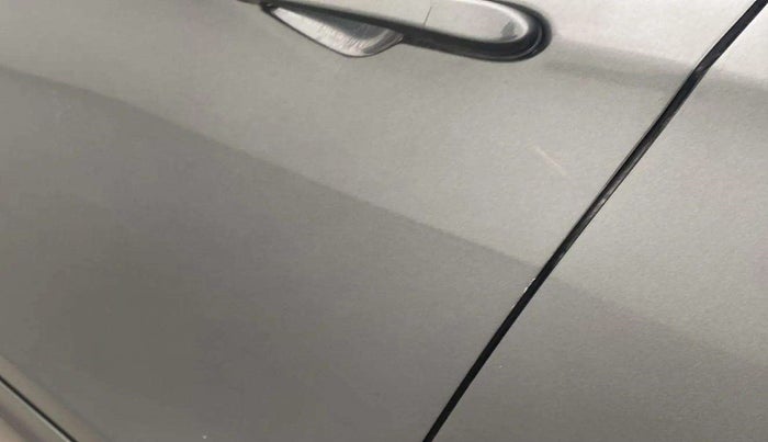 2022 Tata Tiago XT PETROL, CNG, Manual, 57,968 km, Front passenger door - Slightly dented