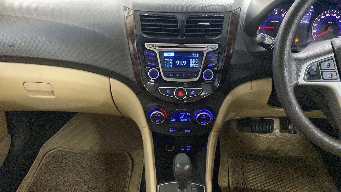 2016 Hyundai Verna 1.6 VTVT S AT, Petrol, Automatic, 80,731 km, Air Conditioner